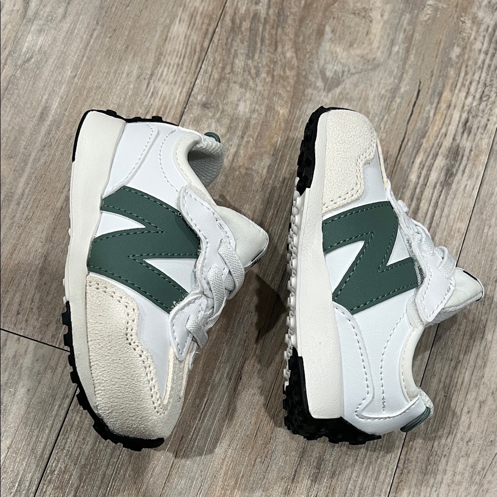 Baby New Balance 327s size 4.5